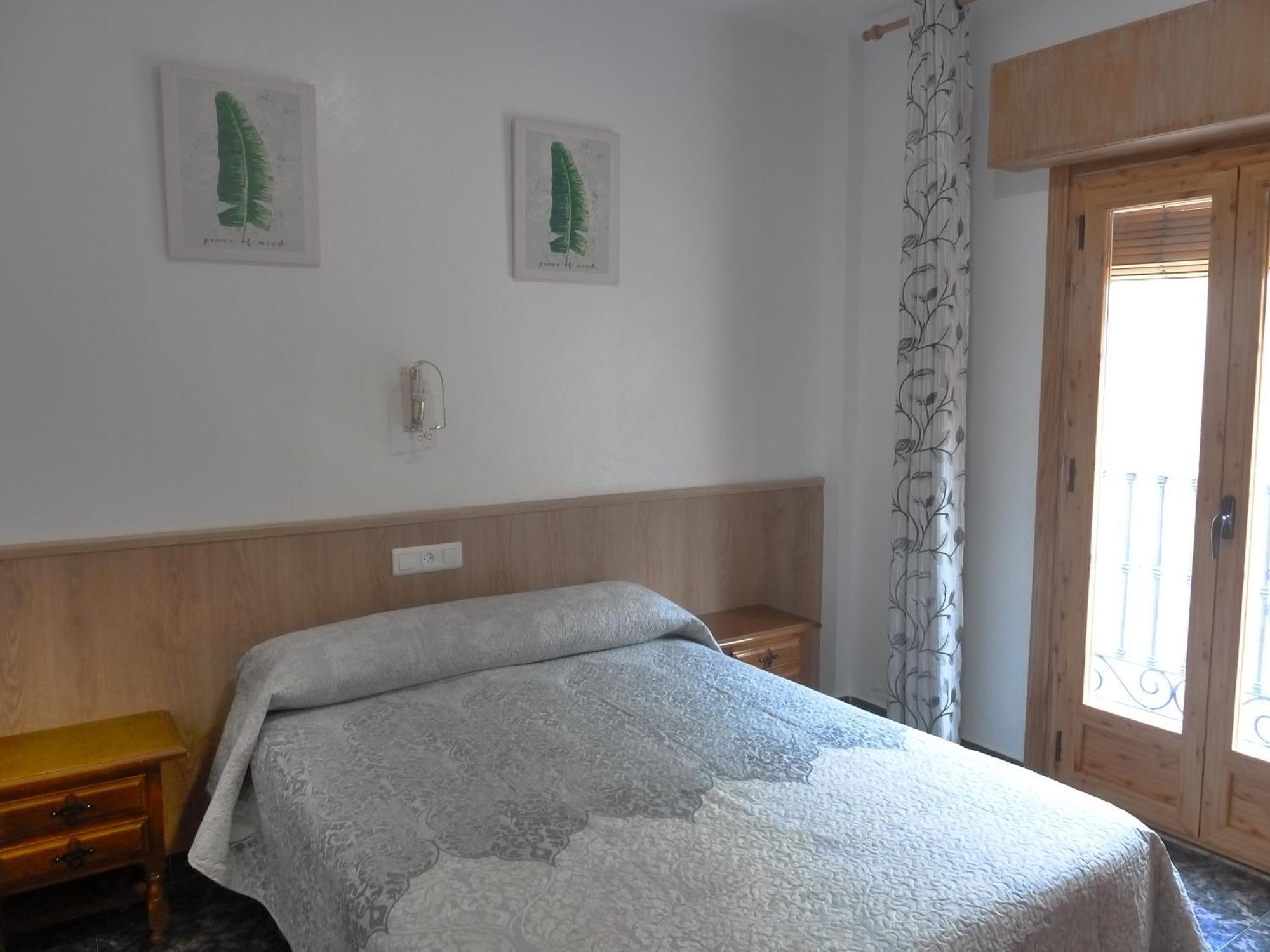 Apartamentos Casa Fermina - A 2 Horas De Las Pistas De Esqui Тревелес Екстер'єр фото