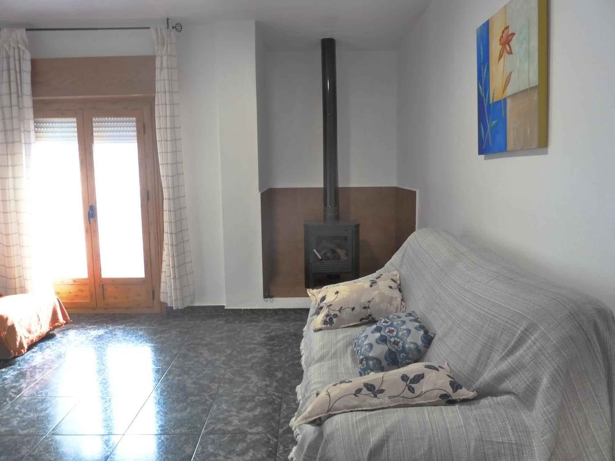 Apartamentos Casa Fermina - A 2 Horas De Las Pistas De Esqui Тревелес Екстер'єр фото