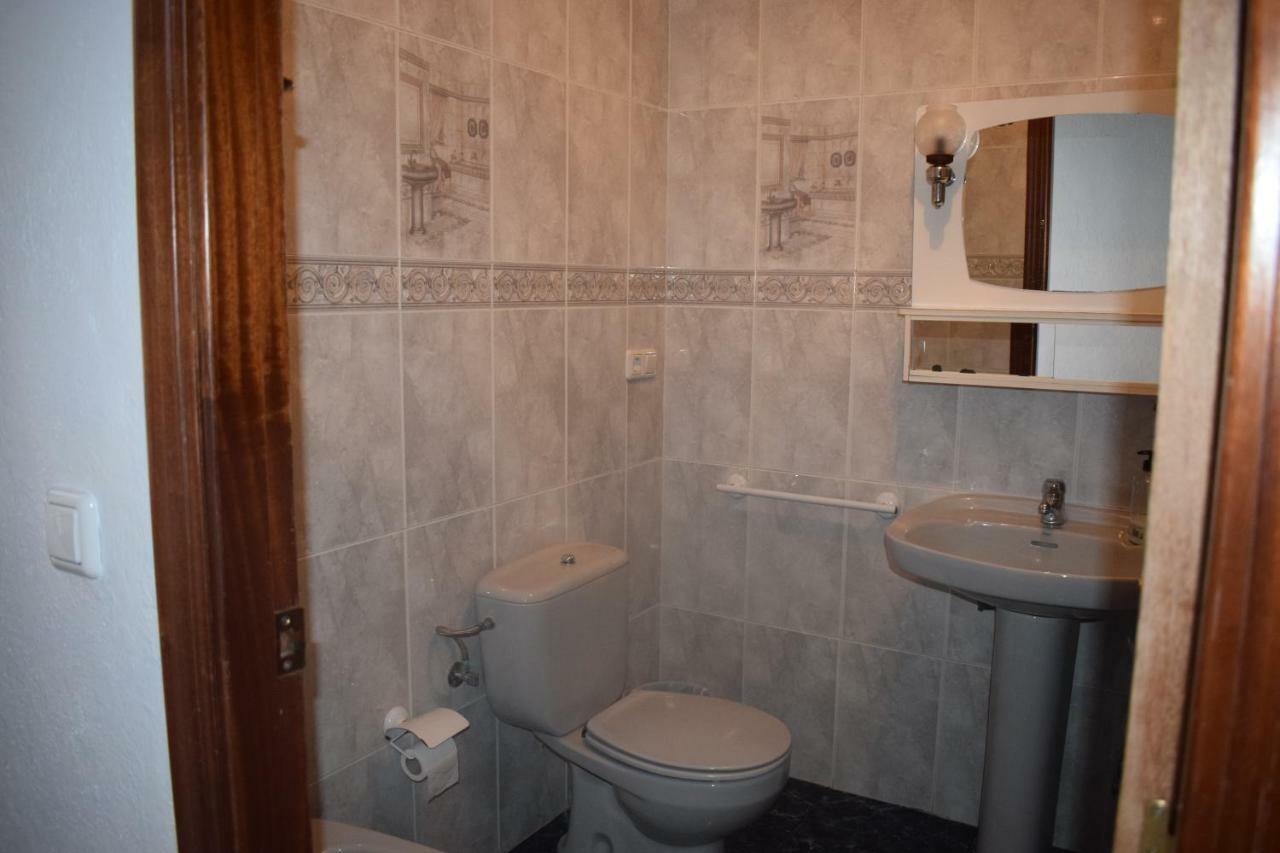 Apartamentos Casa Fermina - A 2 Horas De Las Pistas De Esqui Тревелес Екстер'єр фото